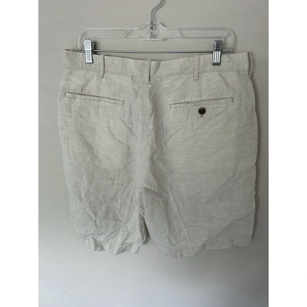 J Crew Men's Shorts 32‎ Ivory